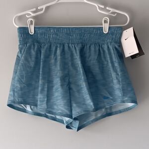 NEW Nike Dri-Fit Training Shorts Loose Fit Running Blue Aqua White Lined Medium